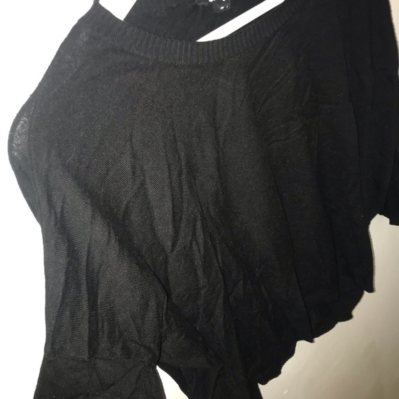 BLACK SHIRT MIDDLE LONG SLEEVES FROM JENNIFER - Picture 4 of 5